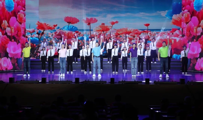 經開區基層青年干部將選調生故事帶到威海春晚舞臺